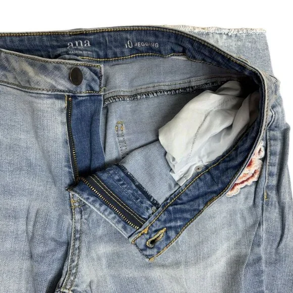 A.N.A Women's Size 10 Blue Light Wash Rose Embellished Distressed Stretch Jeans - Picture 7 of 8